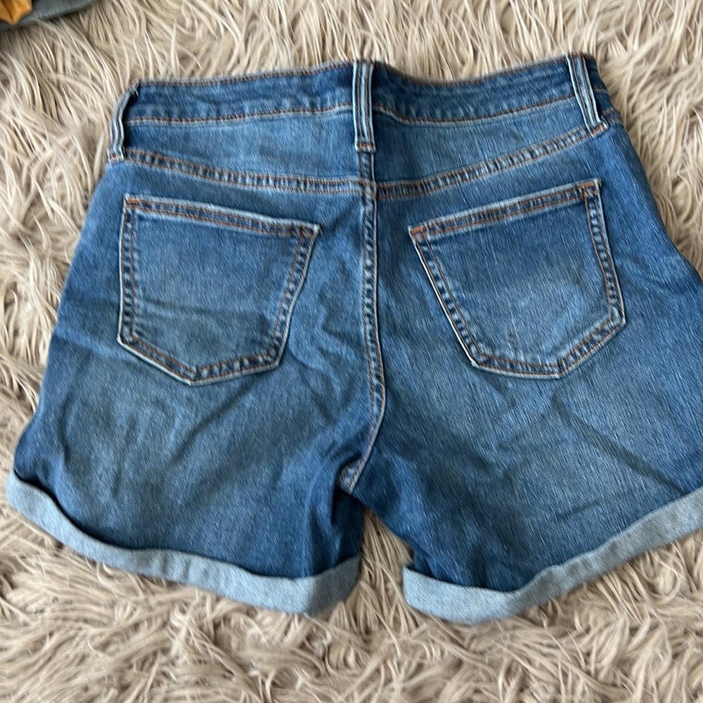 4 pair universal thread shorts - Picture 3 of 9